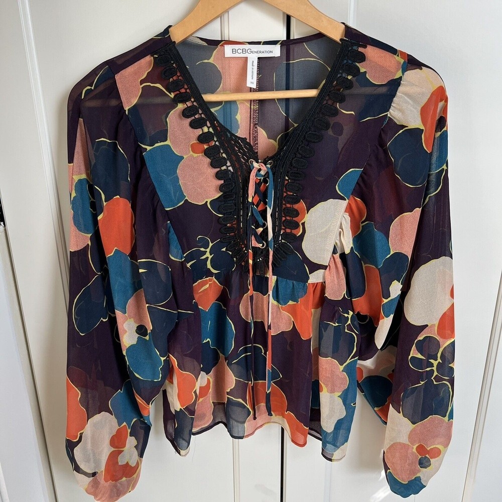 Women’s BCBGeneration Floral Print Bishop Sleeve Sheer Laceup Front Blouse XS